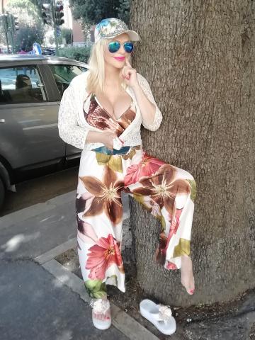 Cicciolina nel centro di Roma, Luglio 2019